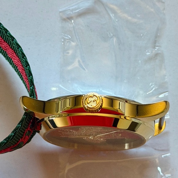Unisex Gucci G-Timeless Gold-Tone Nylon Watch 38mm - Picture 6 of 10